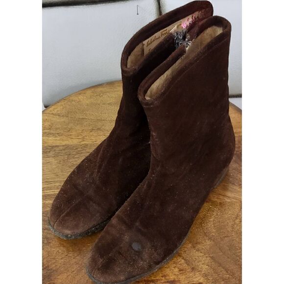 Salvatore Ferragamo boots   - Picture 1 of 9